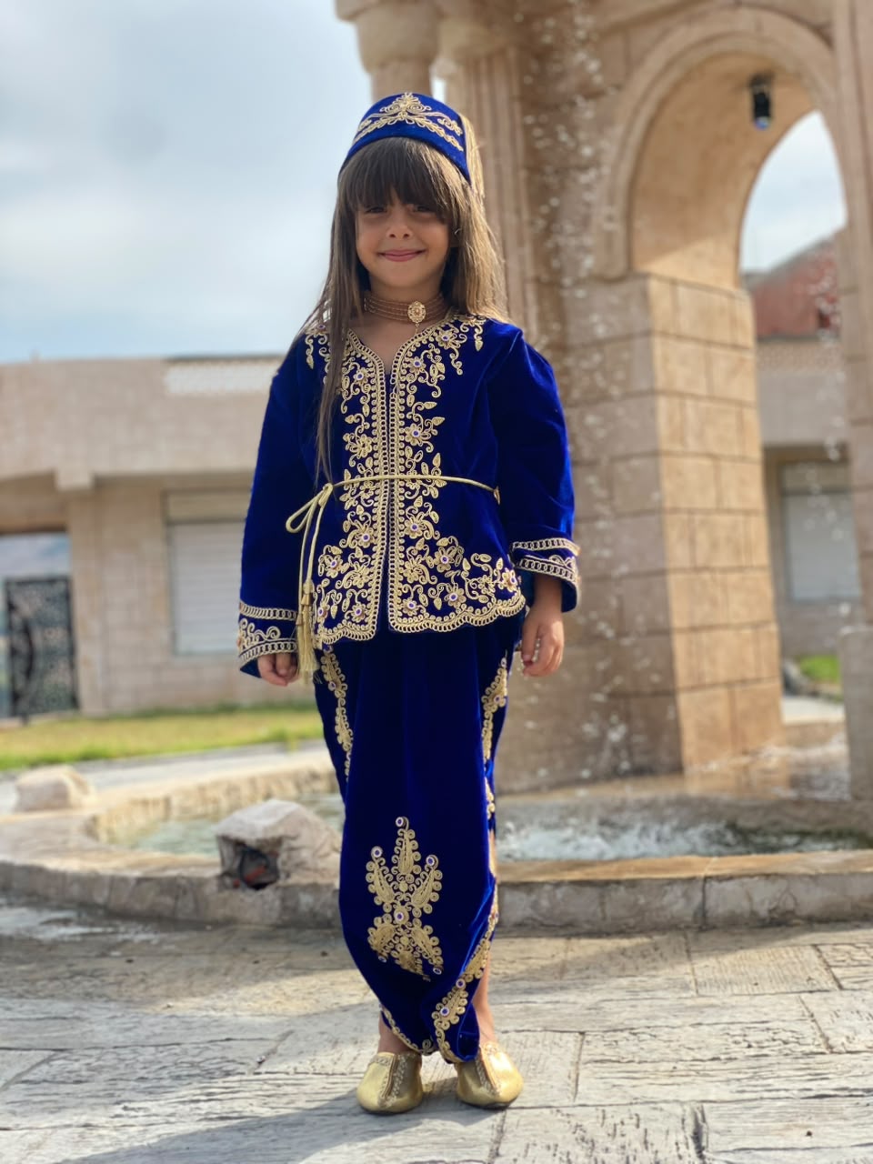 KARAKOU CILIA